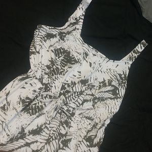 West Loop M White/Olive